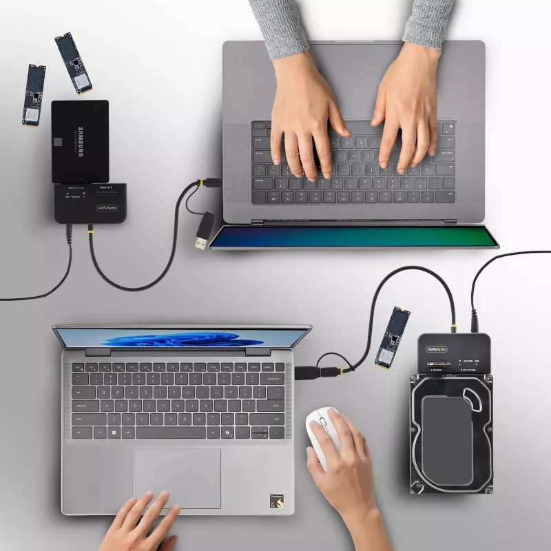 StarTech.com Adattatore da USB-C/USB-A a M.2 NVMe e 2,5 pollici/3,5 pollici SATA, 10 Gbit/s, lettore esterno di SSD senza attrezzi, B+M/M-Key