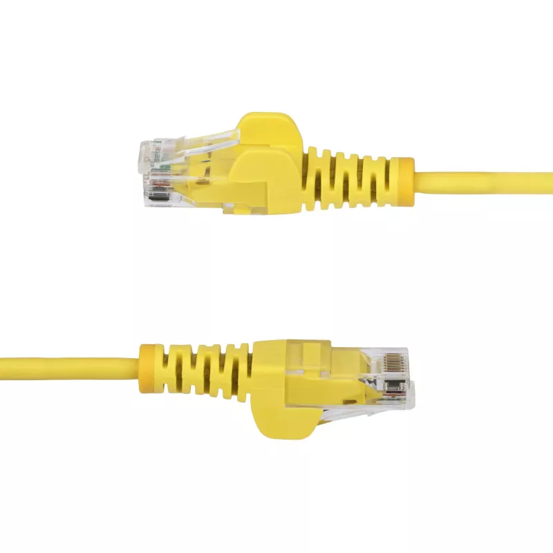StarTech.com cavo Ethernet CAT6 sottile giallo da 25 cm, protezione linguetta, 100W PoE, UTP, LSZH, 28AWG trefoli in rame puro nudo, cavo patch di rete RJ45 sottile con scarico di trazione, testato singolarmente