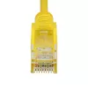 StarTech.com cavo Ethernet CAT6 sottile giallo da 25 cm, protezione linguetta, 100W PoE, UTP, LSZH, 28AWG trefoli in rame puro nudo, cavo patch di rete RJ45 sottile con scarico di trazione, testato singolarmente