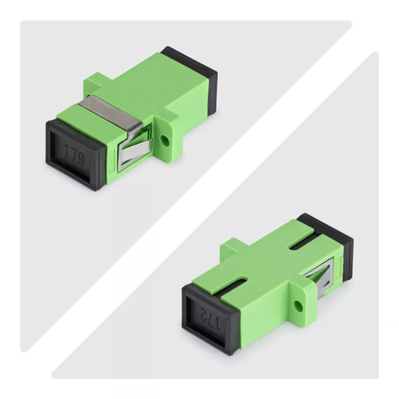 StarTech.com Accoppiatore SC-SC confezione da 10, accoppiatore fibra ottica SC OS2 monomodale con flangia, adattatore SC/APC simplex