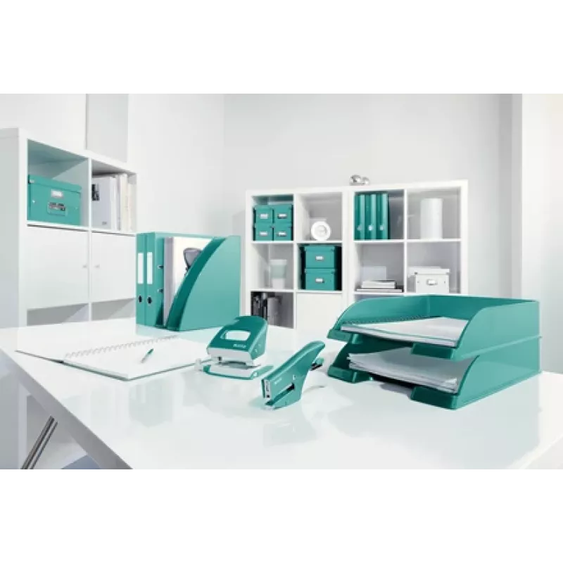 Pinzatrice Leitz WOW, 15 fogli, turchese, P2, n. 10, 80 g/m², 4,95 cm, posteriore