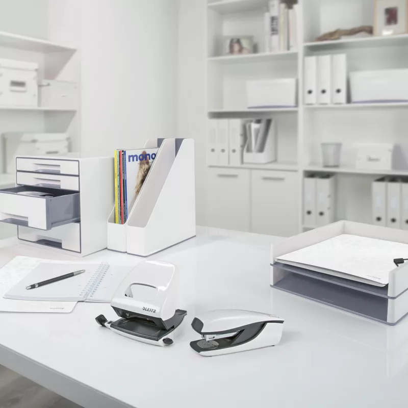 Leitz Raccoglitore Active PP WOW A4/80 mm, A4, anello a D, archivio, polyfoam, bianco, 500 fogli