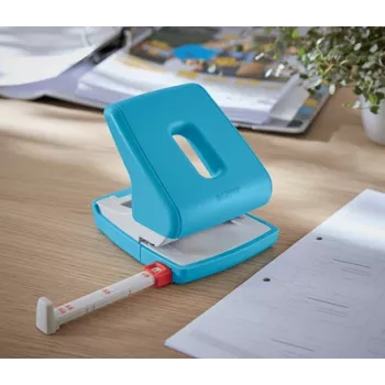 Leitz Cosy perforatrice 2 fori 30 fogli, 30 fogli, blu, plastica, 8 cm, 5,5 mm, A4