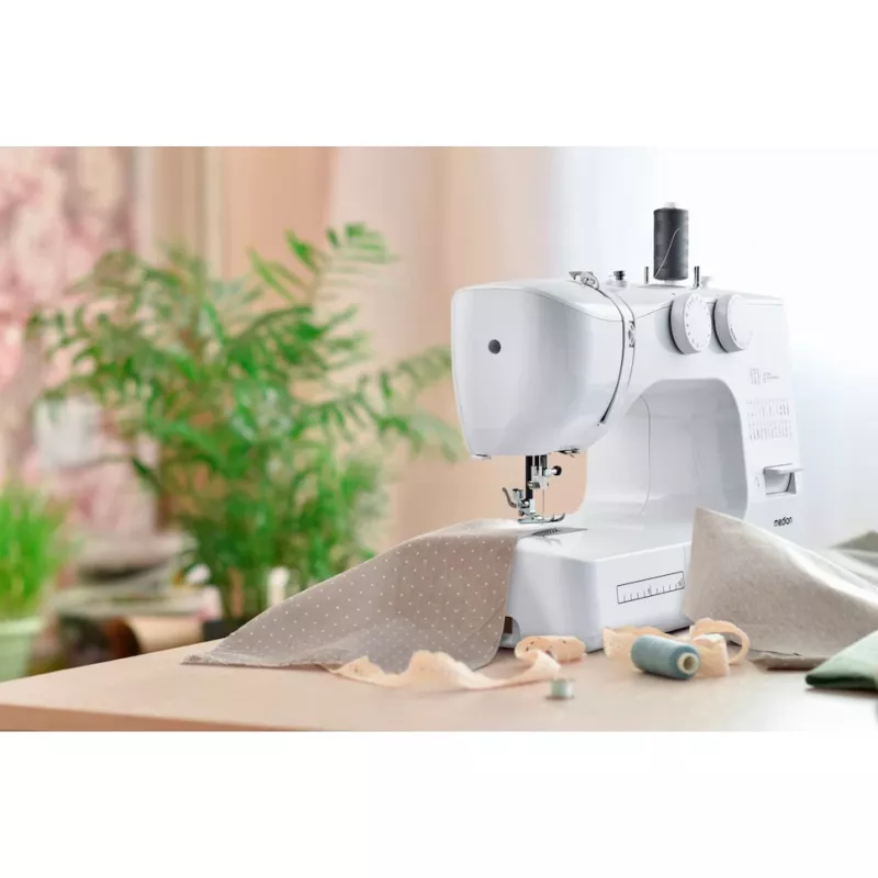 Macchina da cucire MEDION LIFE SM60 elettrica 60W 3 spole bianca