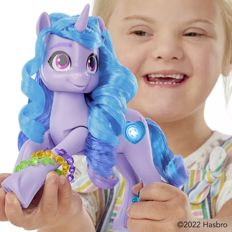 My Little Pony See Your Sparkle Izzy Moonbow, ragazza, 5 anni, effetti luminosi, sonoro