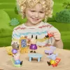 Hasbro Peppa Pig set di gioco con 5 figure e 6 accessori, giocattolo prescolare per bambine e bambini da 3 anni e oltre
