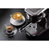 Ariete 1381 macchina per caffè con manometro, adatta per caffè macinato e cialde ESE, 1300 W, serbatoio acqua 1,1 l, pressione 15 bar, filtro per ½ tazza, beccuccio cappuccino, nero