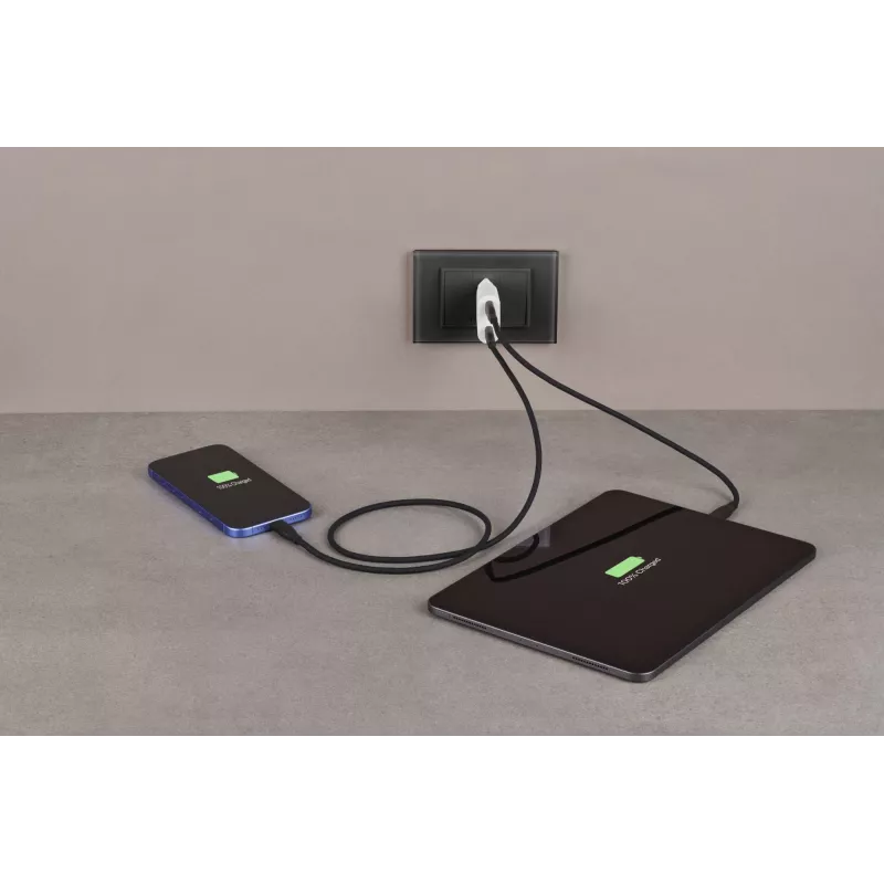 Cellularline GAN caricatore da parete 2xUSB-C 30W PD caricatore da parete 2xUSB-C 30W PD con tecnologia GaN
