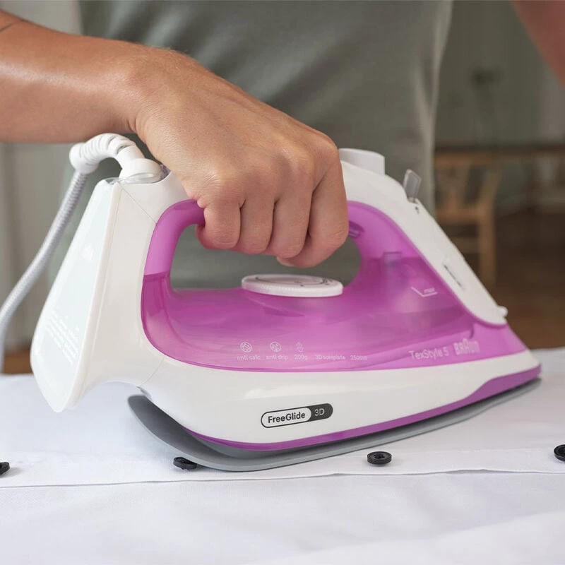 Braun TexStyle 5 SI 5225 ferro da stiro a vapore 2500 W rosa, bianco
