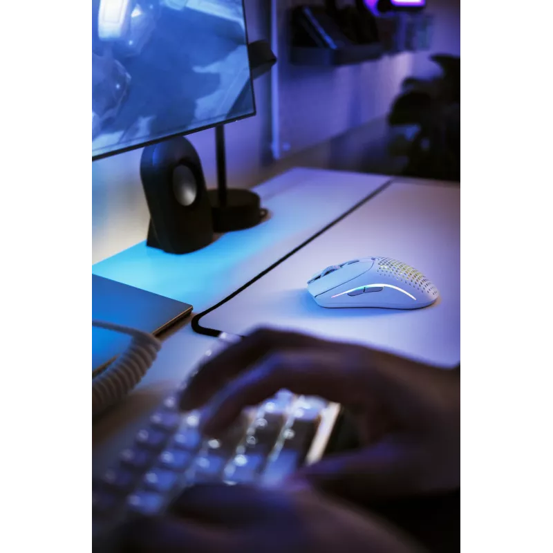 Glorious Gaming Glorious Model O Wireless 2 – bianco opaco, per destrorsi, laser, RF wireless + USB Type-C, 26000 DPI, 1 ms, bianco