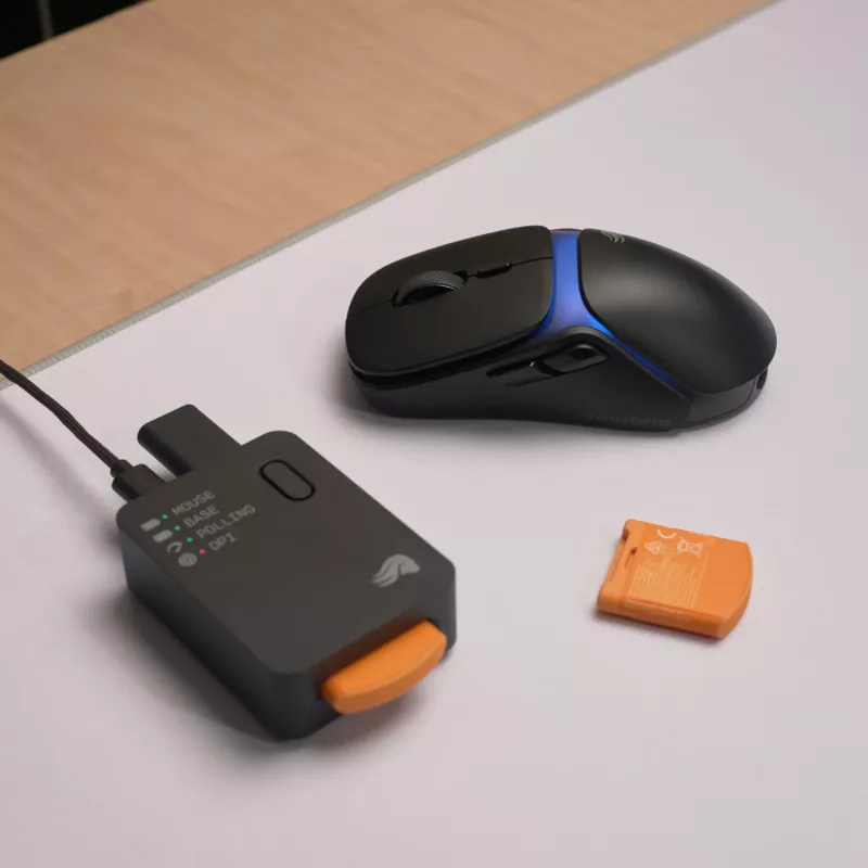 Glorious Gaming Model O3 Wireless mouse da gaming – InfinitePlay sistema di batterie ricaricabili intercambiabili, polling 8k, switch ottici con 130 milioni di clic, ultraleggero con 66 g, sensore ottico 30K-DPI, RGB – nero