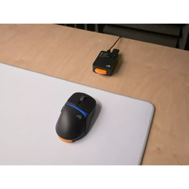 Glorious Gaming Model D3 Wireless mouse da gaming – sistema a batteria ricaricabile intercambiabile InfinitePlay, polling 8k, switch ottici con 130M clic, ultraleggero 69 g, sensore ottico 30K-DPI, RGB – nero