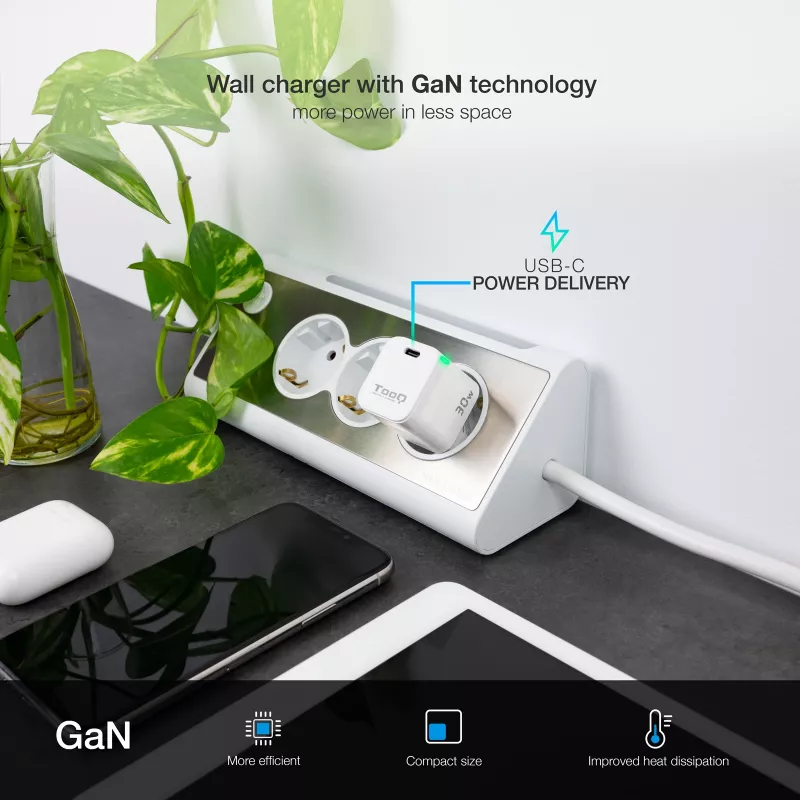 TooQ GAN USB-C/PD caricatore da parete 30W, bianco, interno, AC, bianco