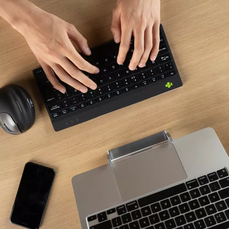 Tastiera ergonomica R-Go Tools R-Go Compact Break, tastiera compatta con software Break, QWERTY (NORDIC), Bluetooth, nero