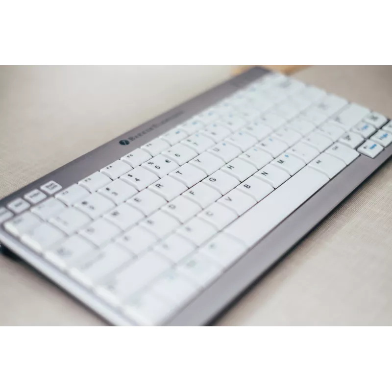BakkerElkhuizen UltraBoard 950 BE Azerty, Mini, con filo, USB, switch a forbice, AZERTY, grigio chiaro, bianco