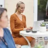 HP Poly Voyager Free 60+M UC Carbon nero auricolari +BT700 adattatore USB-C +custodia di ricarica touchscreen