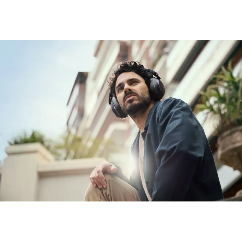 Headset POLY Voyager Surround 80 UC wireless Bluetooth musica quotidiano nero
