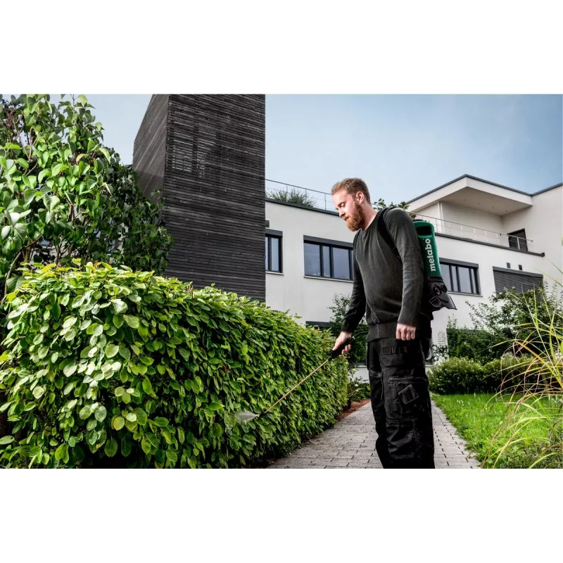 Irrigatore da giardino da portare in spalla Metabo RSG 18 LTX 15