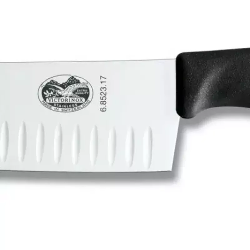 Coltello Santoku Victorinox SwissClassic 6.8523