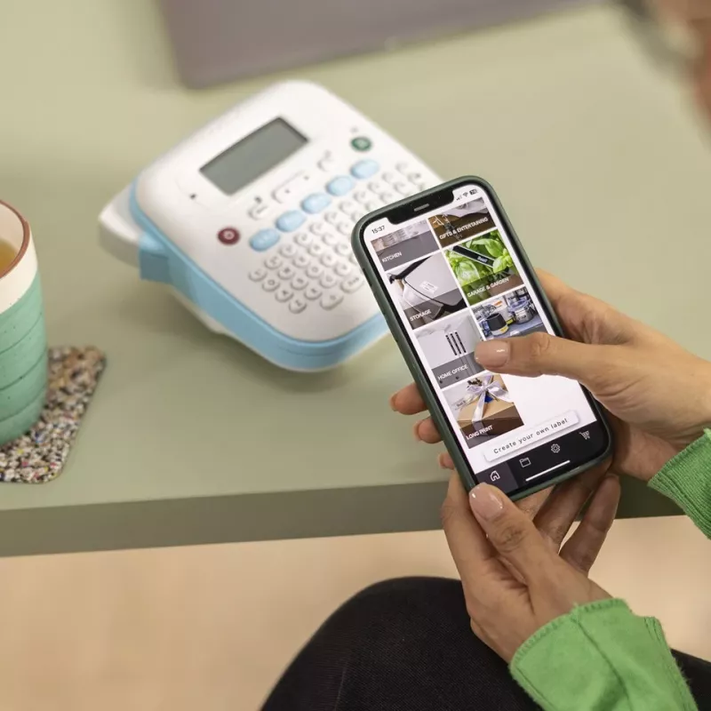 Brother PT-N25BT etichettatrice con connettività Bluetooth, dispositivo portatile compatto