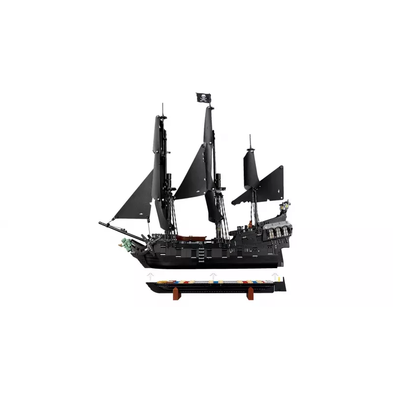 LEGO ICONS 10365 La nave pirata di Captain Jack Sparrow