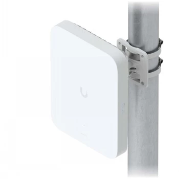Ubiquiti UniFi 5G Max Outdoor 5G DL fino a 3,6 Gbit/s, 4G DL fino a 1,6 Gbit/s, 1x 2.5G LAN, protezione dagli agenti atmosferici IPX6