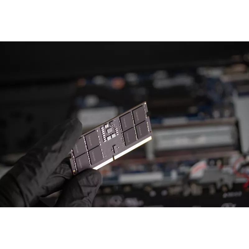 Memoria per notebook DDR5 CSODIMM 32GB (2×16) 6400 CL52