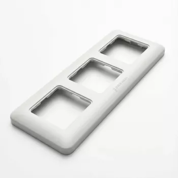 BUSCH JAEGER Reflex SI - Cornice 3 posti *alpinweiss*