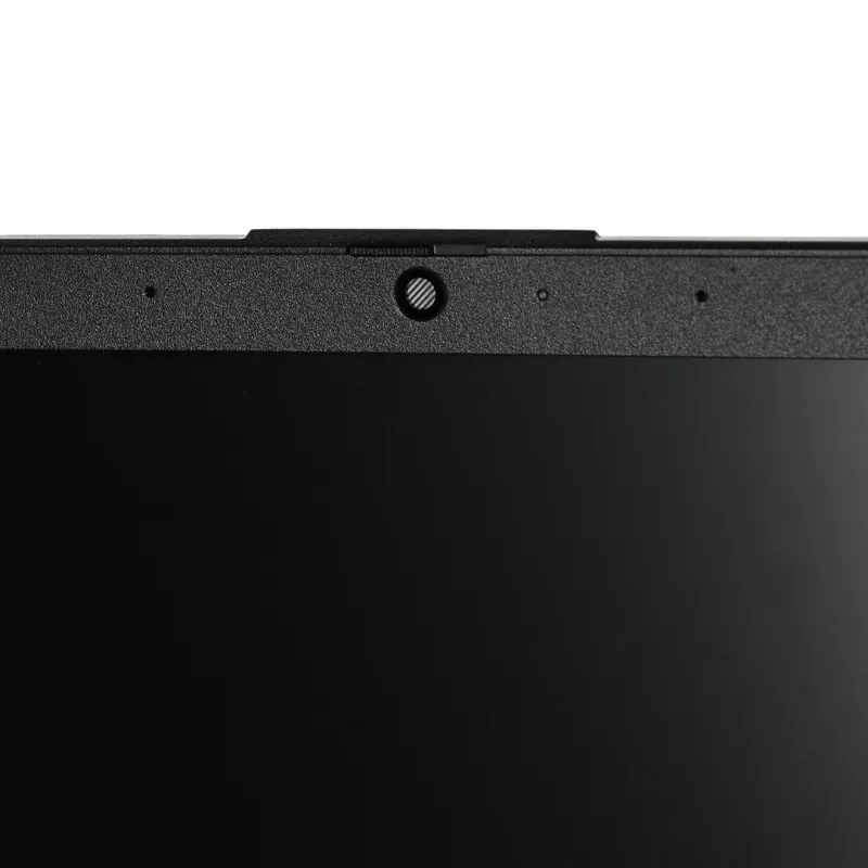 Laptop HP 17-CN3003D — display 17,3 pollici, Intel Core i3-N305, 8 GB RAM, 256 GB SSD, Bluetooth, Windows 11, argento