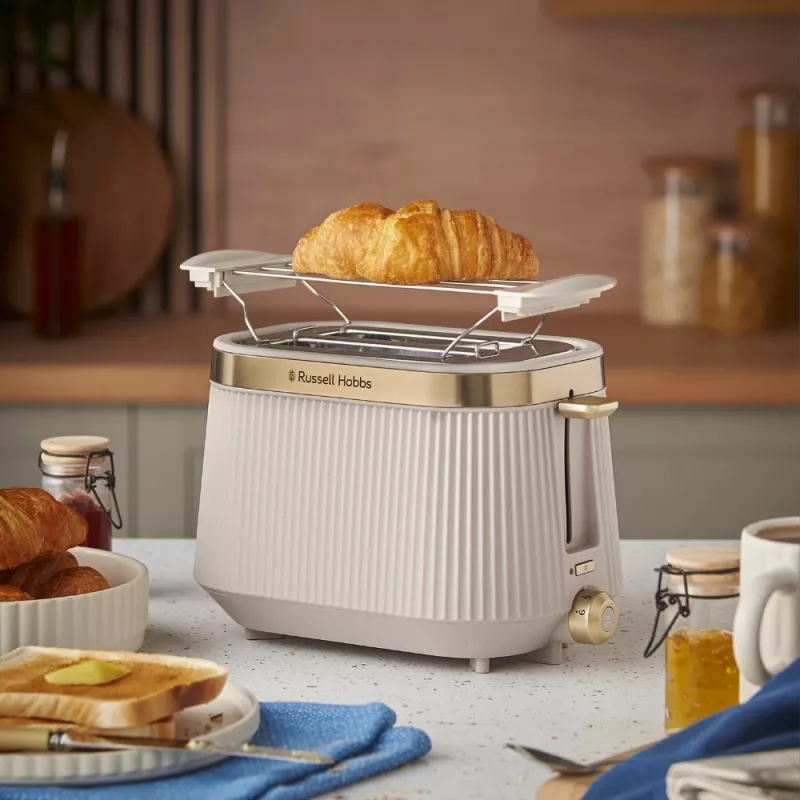 Tostapane 26761-56 RUSSELL HOBBS