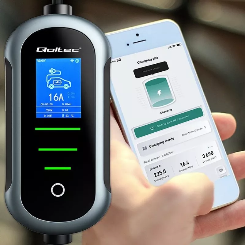 Caricabatterie per auto elettrica a parete QOLTEC 7 kW 230V CEE 32A con Wi‑Fi e LCD (modello 52721)