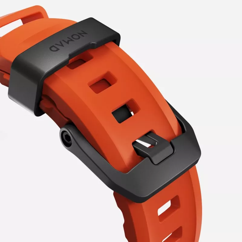 NOMAD Rocky Point cinturino per Apple Watch 46/49 mm, FKM e titanio, Magma/Black Hardware