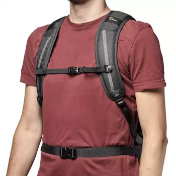 Zaino Lowepro Flipside Backpack 300 AW III nero 13