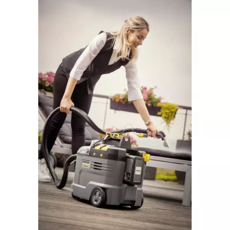 Lavamoquette a passaggio Kärcher 1.101-700.0 nero intenso grigio giallo