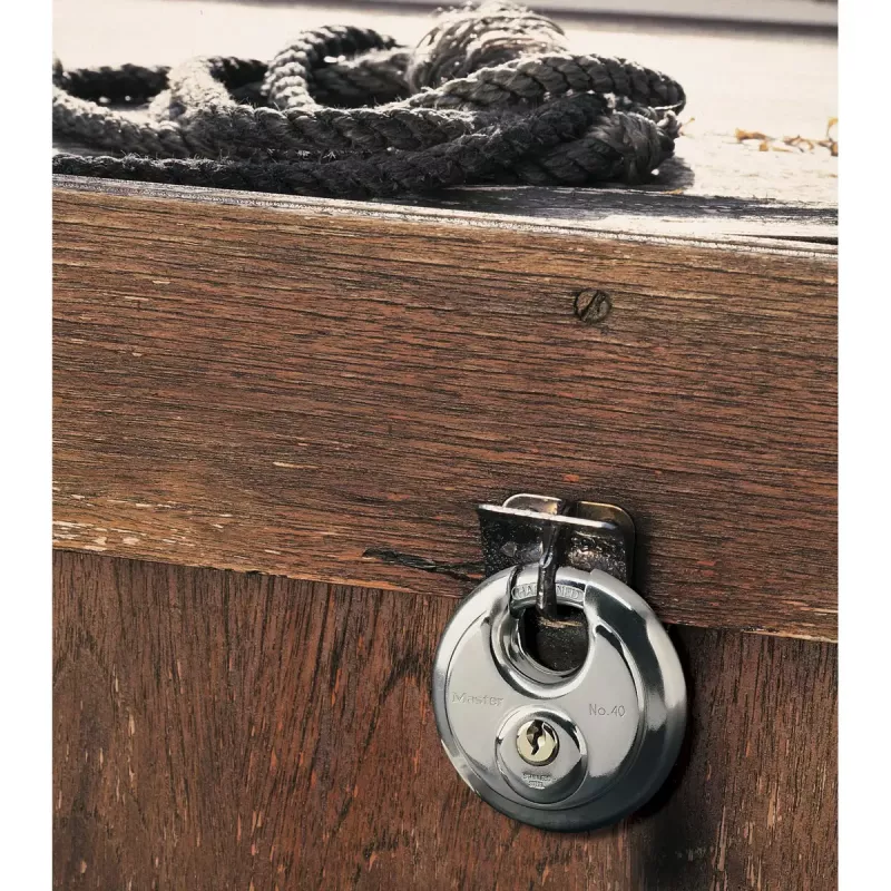 Lucchetto a disco MASTER LOCK 70 mm acciaio inox archetto rivestito