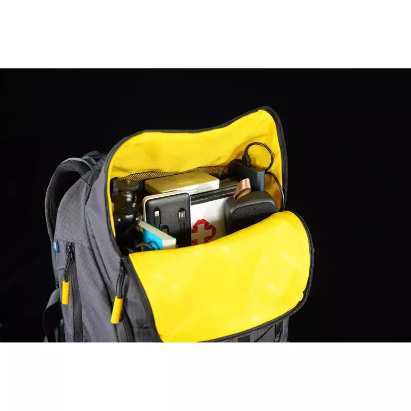 Zaino Vanguard VEO ACTIVE42M GY grigio per notebook 13 pollici e tablet 10 pollici