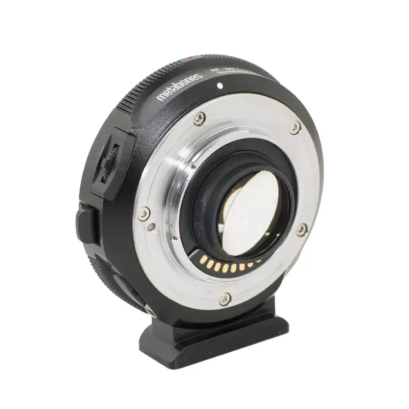 Adattatore per obiettivo Metabones MB_SPEF-M43-BT3