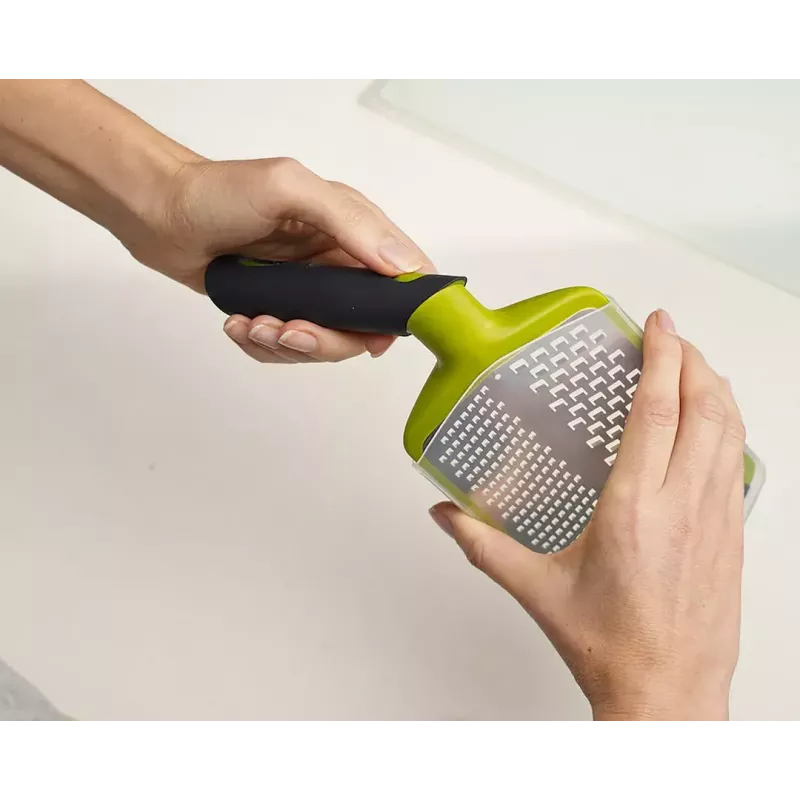 Grattugia con manico Joseph Joseph Twist Grip verde
