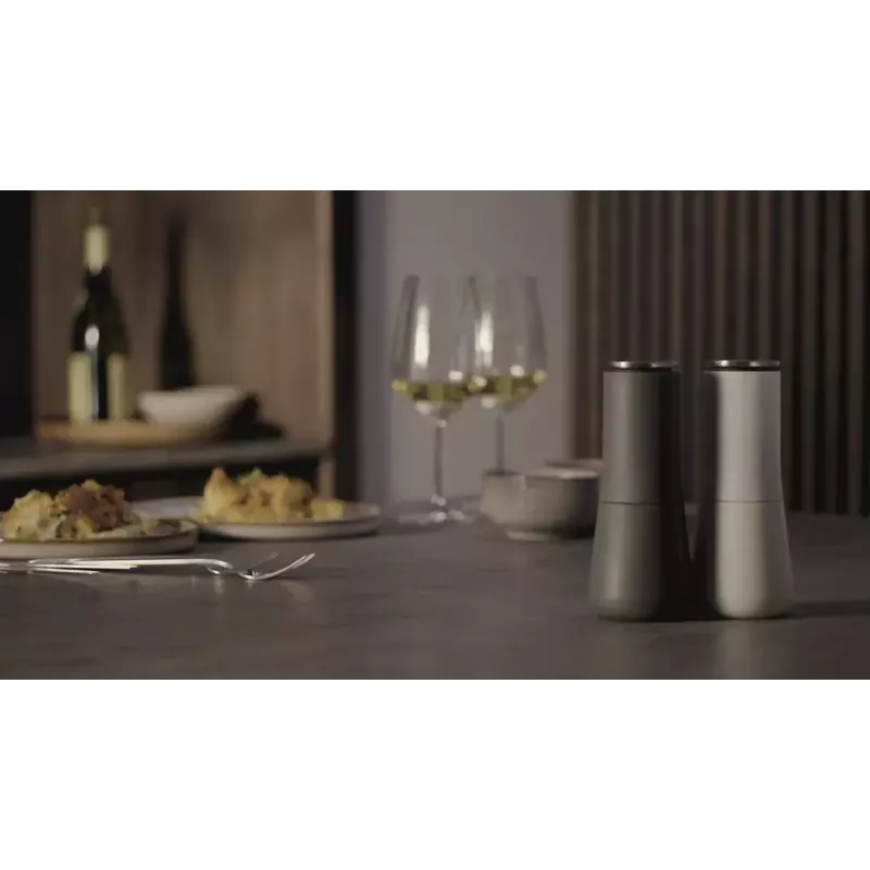 Macina alimenti Joseph Joseph Milltop grigio ceramica acciaio inox