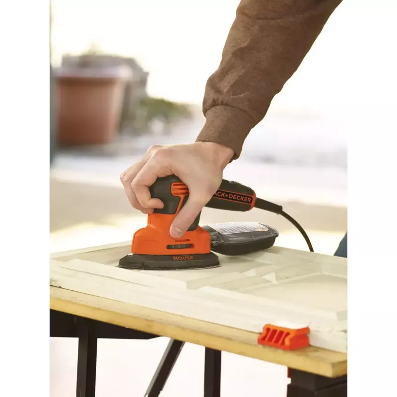 Levigatrice orbitale portatile Black & Decker KA2000-QS