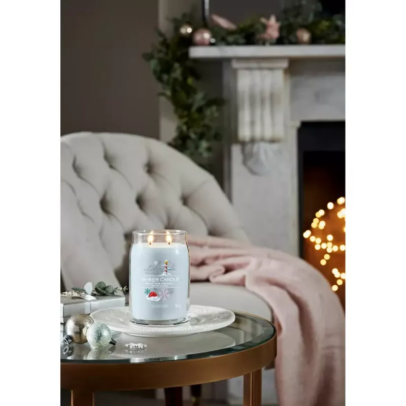 Candela in cera Yankee Candle North Pole Hideaway blu 157 mm 567 g
