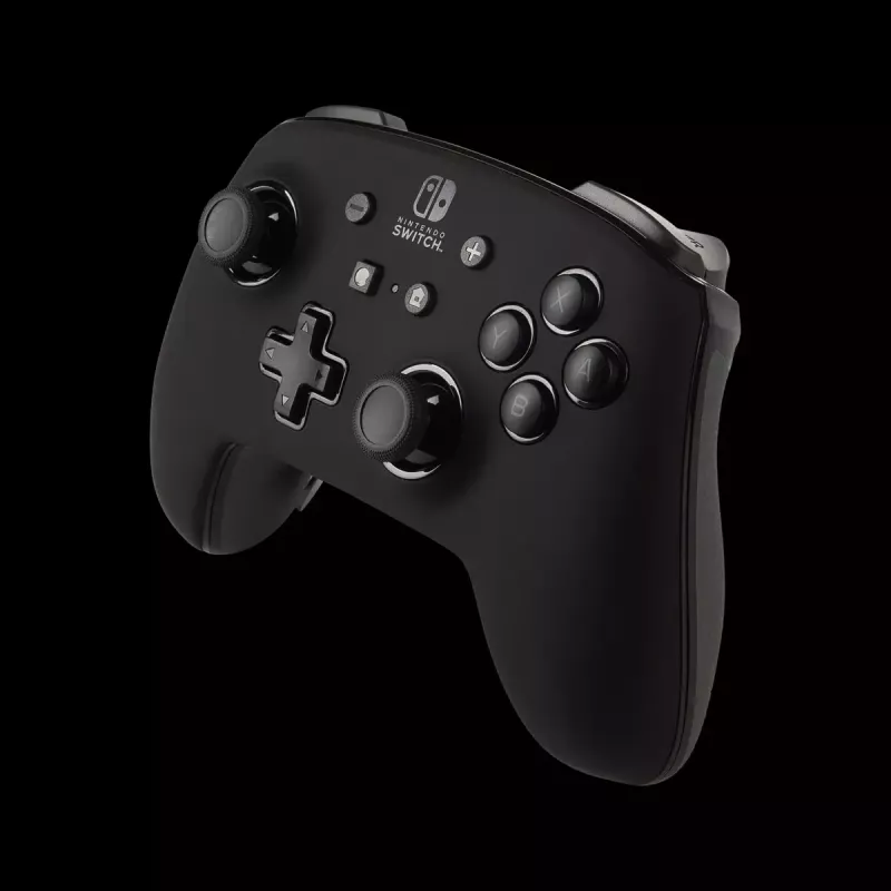 Gamepad PowerA FUSION Pro Wireless controller per Nintendo Switch — bianco/nero, Bluetooth e USB-C, 900 mAh