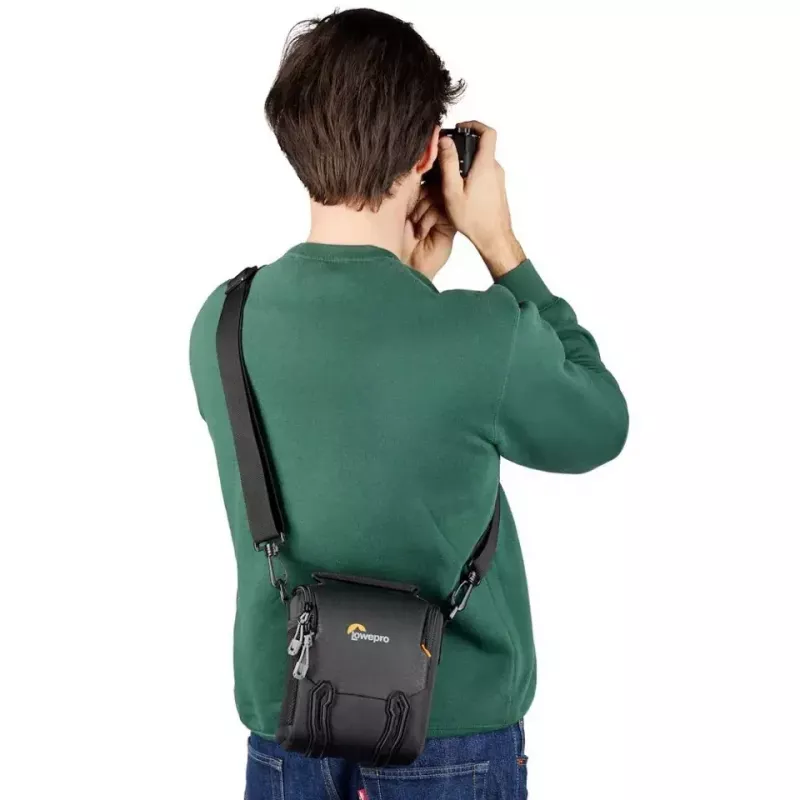 Borsa a marsupio Lowepro Adventura SH 120 III nera tracolla