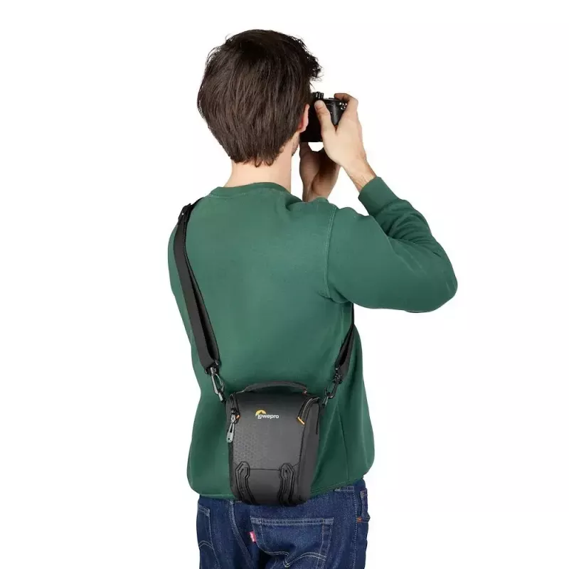 Borsa sling Lowepro Adventura TLZ 30 III nera tracolla