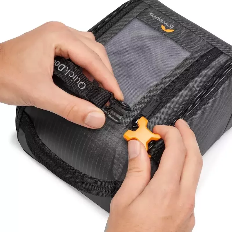 Custodia compatta Lowepro GearUp Creator Box M II nera grigia