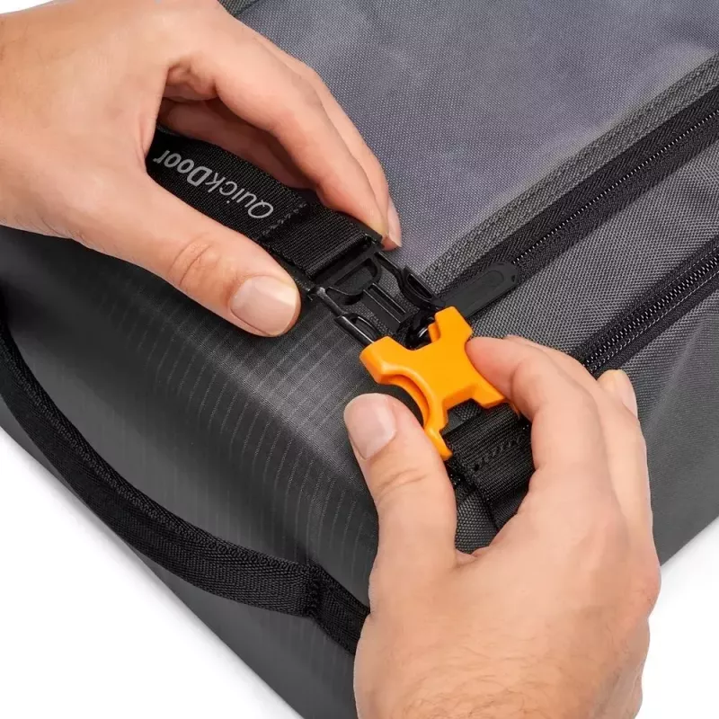 Borsa compatta Lowepro GearUp Creator Box XL II nera grigia