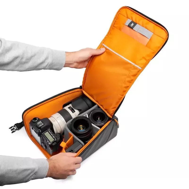 Borsa compatta Lowepro GearUp Creator Box XL II nera grigia