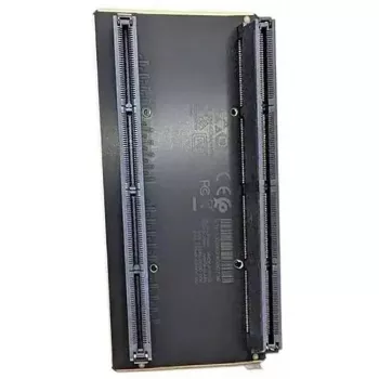Scheda bridge NVLink 2-Way passiva per GPU Hopper H200 NVL — NVIDIA
