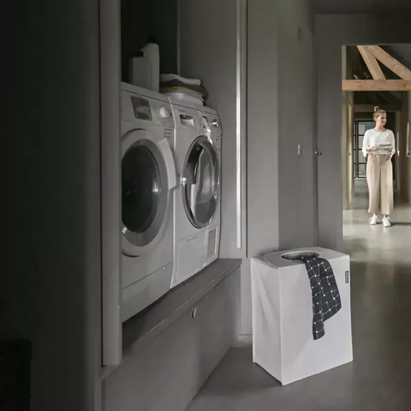 Cesto portabiancheria Brabantia 120367 55L rettangolare grigio