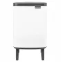 Pattumiera BRABANTIA BO 7L bianca, modello 22 71 65, capacità 7 L